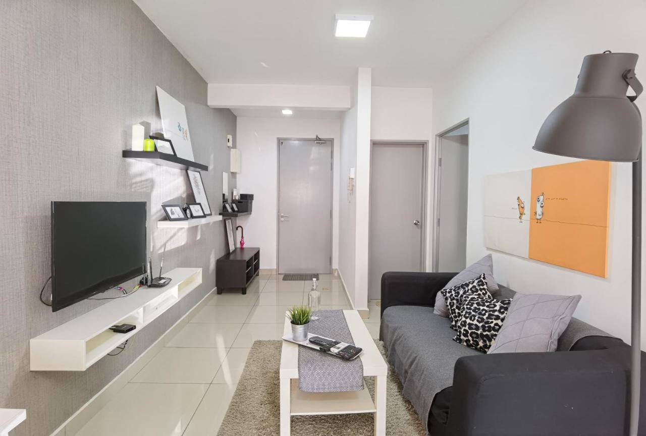 2 Bedroom Apartment - Mycribkl Neocyber Cyberjaya Exterior photo