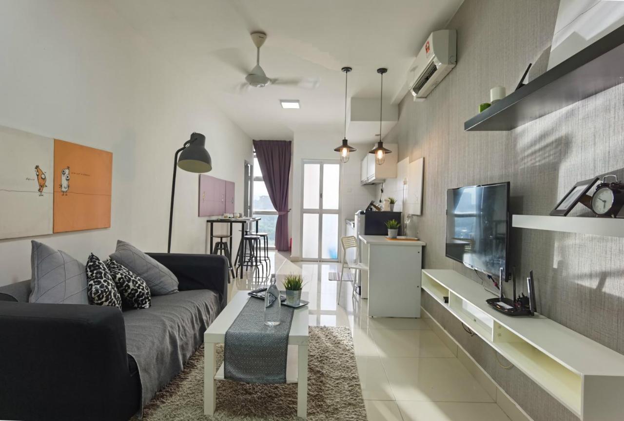 2 Bedroom Apartment - Mycribkl Neocyber Cyberjaya Exterior photo